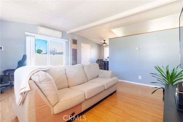 2005 W Milling, Lancaster, CA 93536