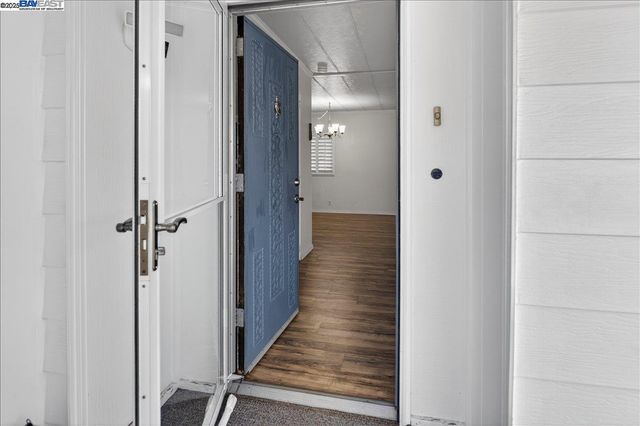 375 Santa Paula, San Leandro, CA 94579