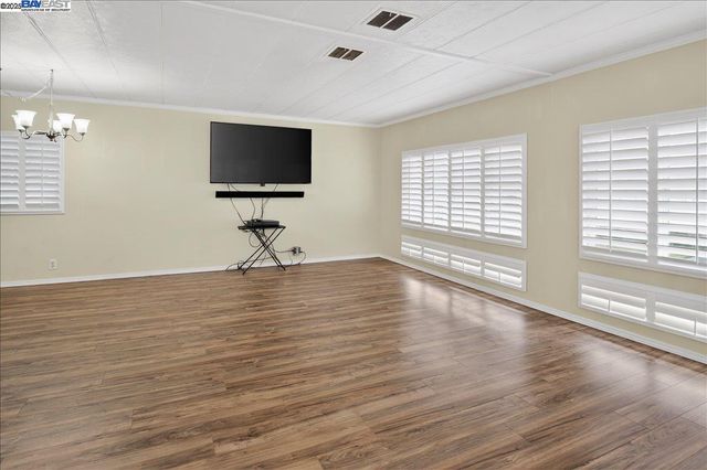 375 Santa Paula, San Leandro, CA 94579