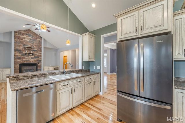 6200 Pinecrest Drive, Poplar Bluff, MO 63901