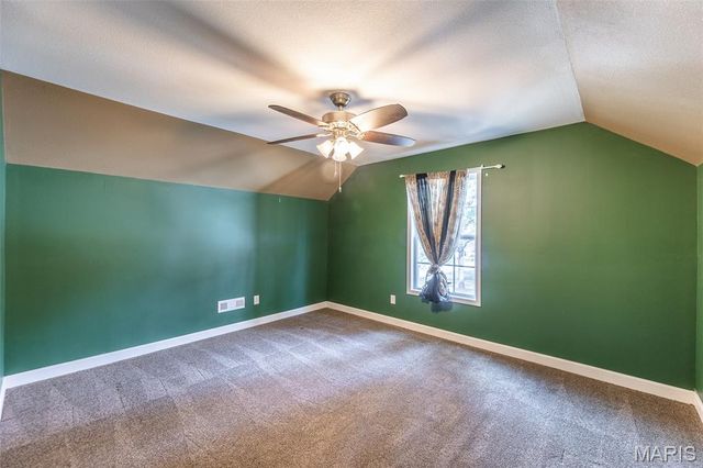 6200 Pinecrest Drive, Poplar Bluff, MO 63901