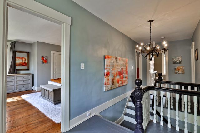 76 Goldthwaite Road, Chester, VT 05143