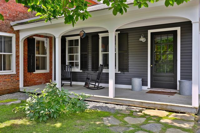 76 Goldthwaite Road, Chester, VT 05143