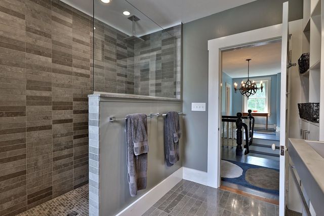 76 Goldthwaite Road, Chester, VT 05143