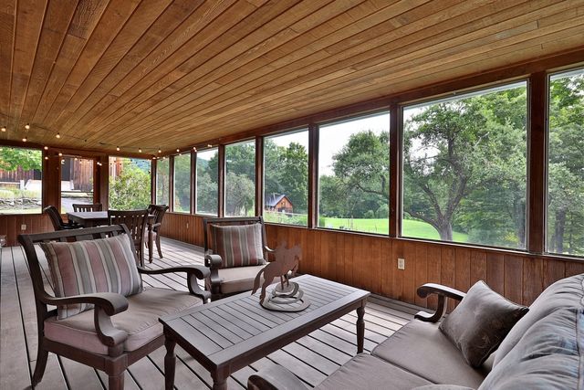 76 Goldthwaite Road, Chester, VT 05143