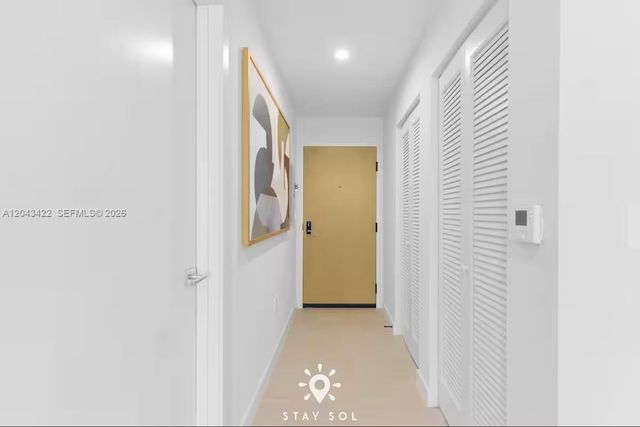 11 NE 6th St 1606, Miami, FL 33132