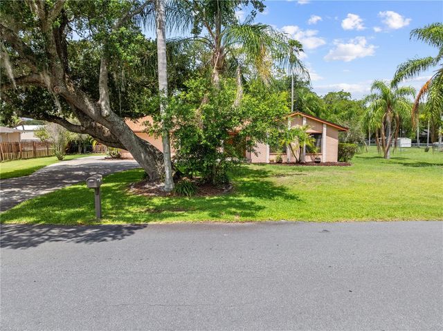 2440 CRANE COURT, St Cloud, FL 34771