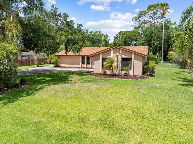 2440 CRANE COURT, St Cloud, FL 34771