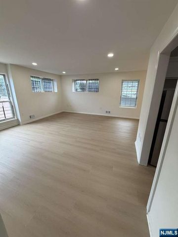 91 Callahan Court, Newark, NJ 07103