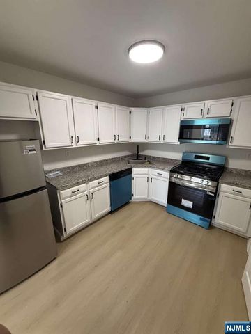91 Callahan Court, Newark, NJ 07103