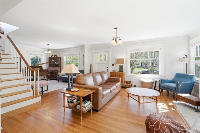 821 Minnesota Avenue, Medford, OR 97504