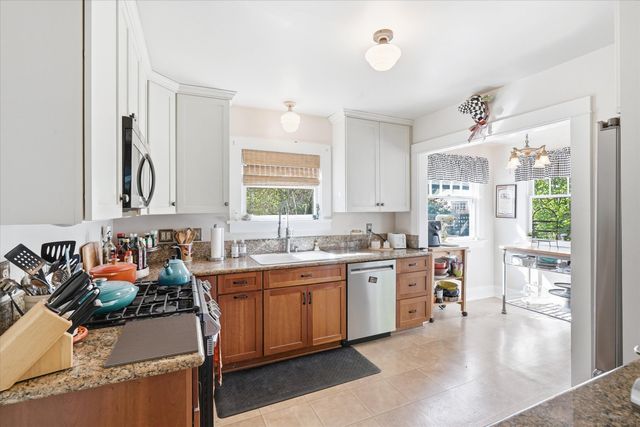 821 Minnesota Avenue, Medford, OR 97504