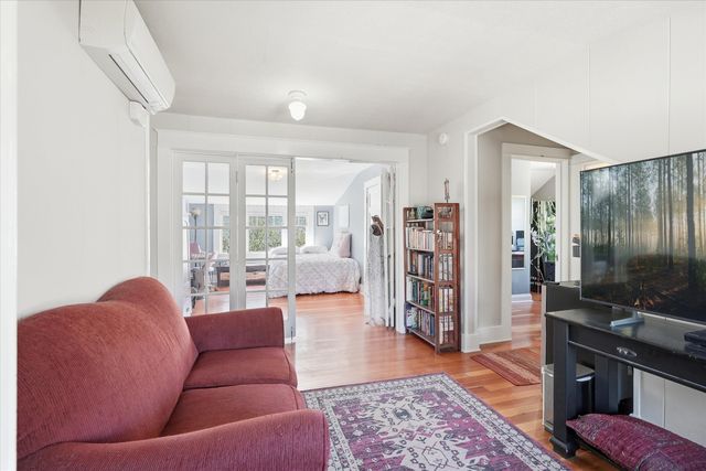 821 Minnesota Avenue, Medford, OR 97504