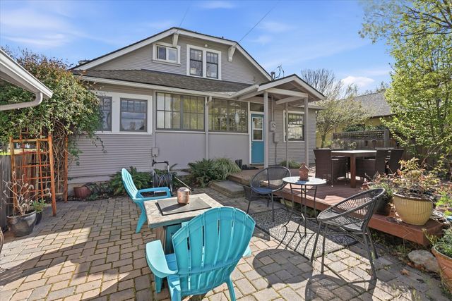 821 Minnesota Avenue, Medford, OR 97504