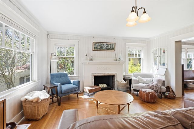 821 Minnesota Avenue, Medford, OR 97504