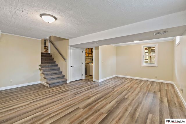 5018 S 53rd Street, Omaha, NE 68117