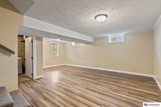 5018 S 53rd Street, Omaha, NE 68117