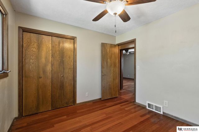 5018 S 53rd Street, Omaha, NE 68117