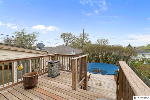 5018 S 53rd Street, Omaha, NE 68117