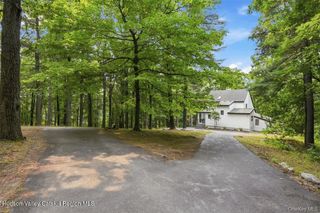 11 Spies Road, New Paltz, NY 12561