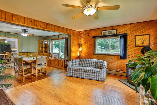 406 FLINT AVENUE, Mattoon, WI 54450