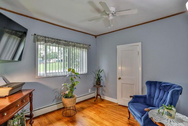 406 FLINT AVENUE, Mattoon, WI 54450