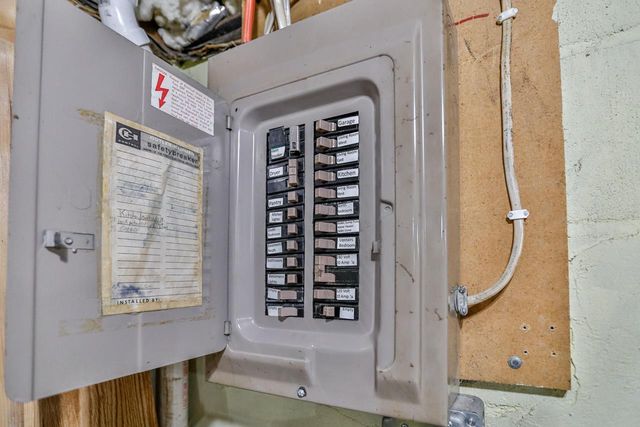 406 FLINT AVENUE, Mattoon, WI 54450