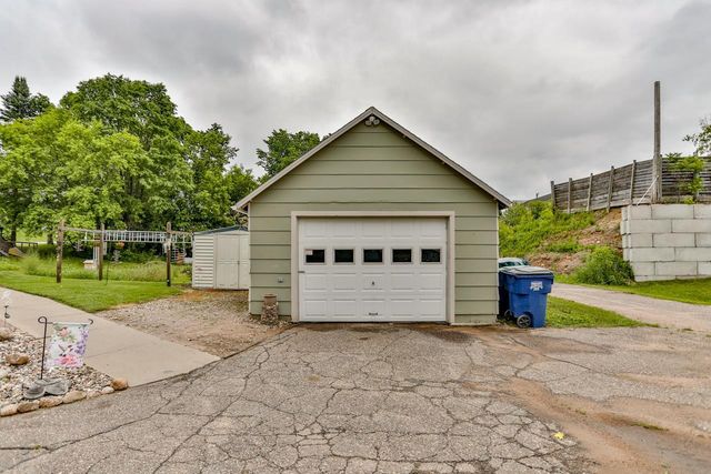 406 FLINT AVENUE, Mattoon, WI 54450
