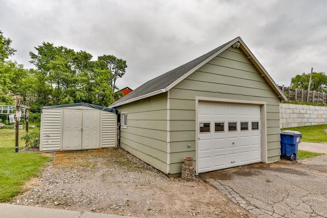 406 FLINT AVENUE, Mattoon, WI 54450