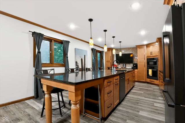 7302 Wood Stream Drive, Indianapolis, IN 46254
