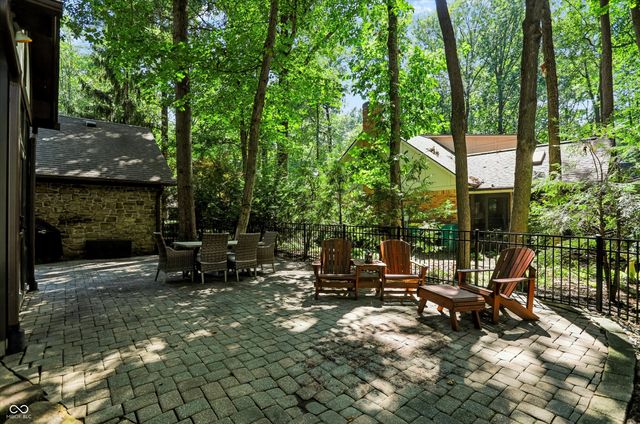 7302 Wood Stream Drive, Indianapolis, IN 46254