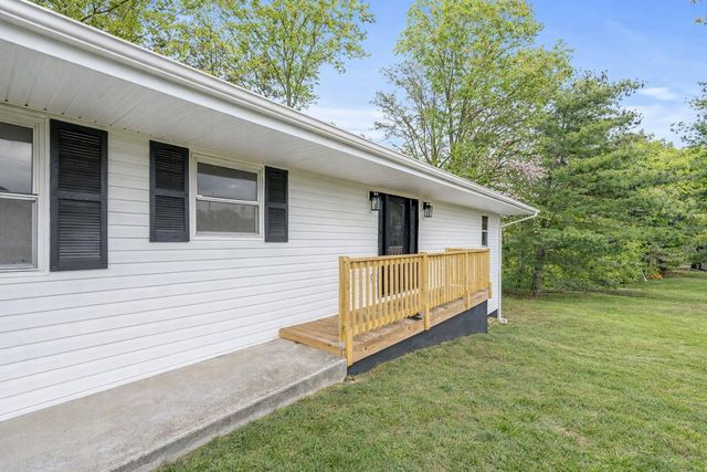306 Allen Drive, Stanton, KY 40380
