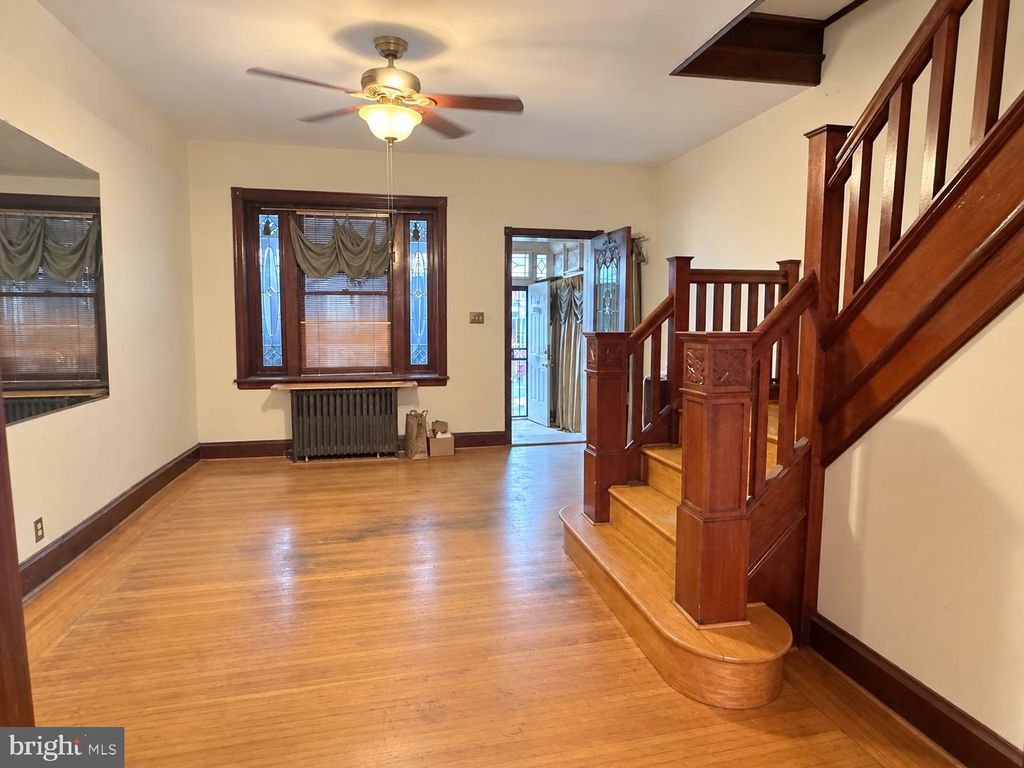 5520 LARCHWOOD AVE, PHILADELPHIA, PA 19143 — photo 3