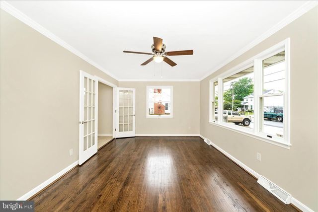 111 RANGE RD, Glen Burnie, MD 21061
