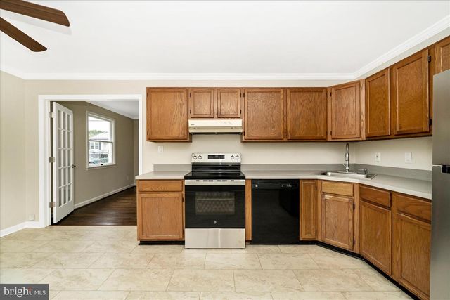 111 RANGE RD, Glen Burnie, MD 21061