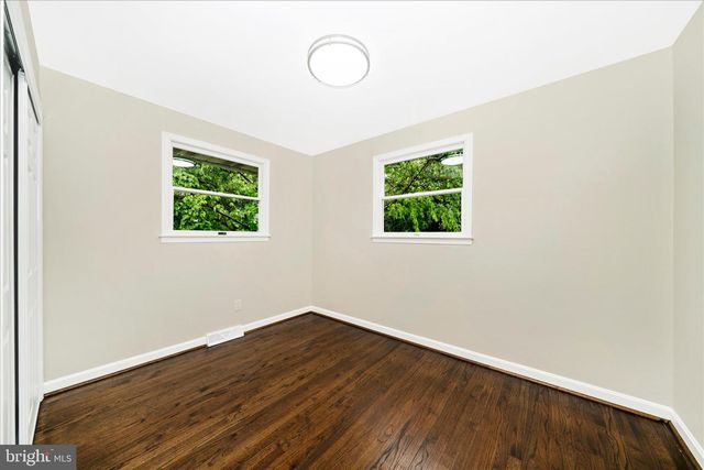 111 RANGE RD, Glen Burnie, MD 21061