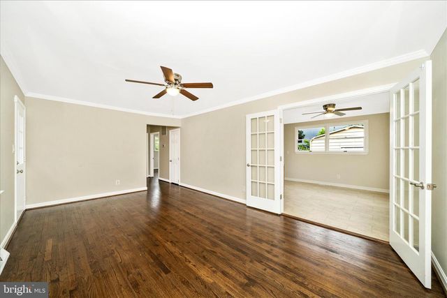 111 RANGE RD, Glen Burnie, MD 21061