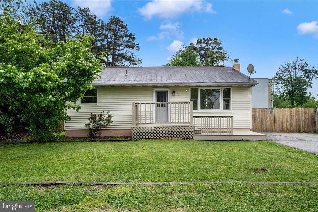 111 RANGE RD, Glen Burnie, MD 21061