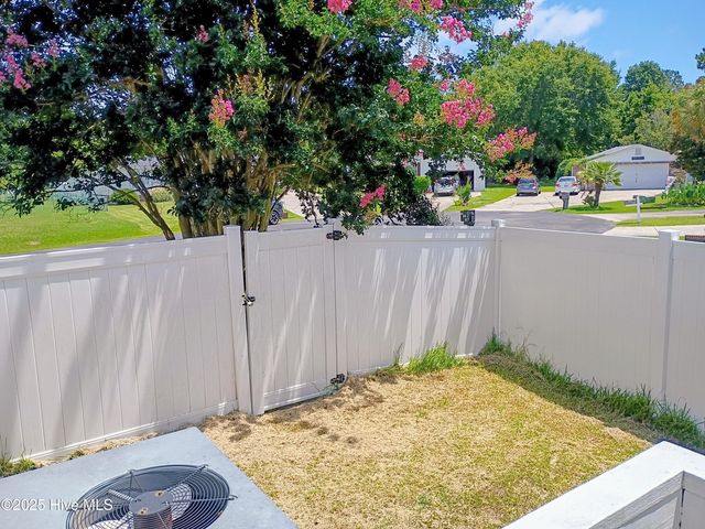 1099 Nautical Lane, Calabash, NC 28467