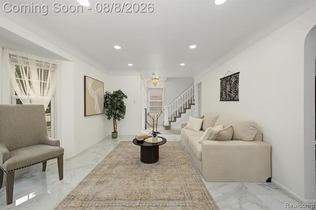 237 S Denwood Street, Dearborn, MI 48124