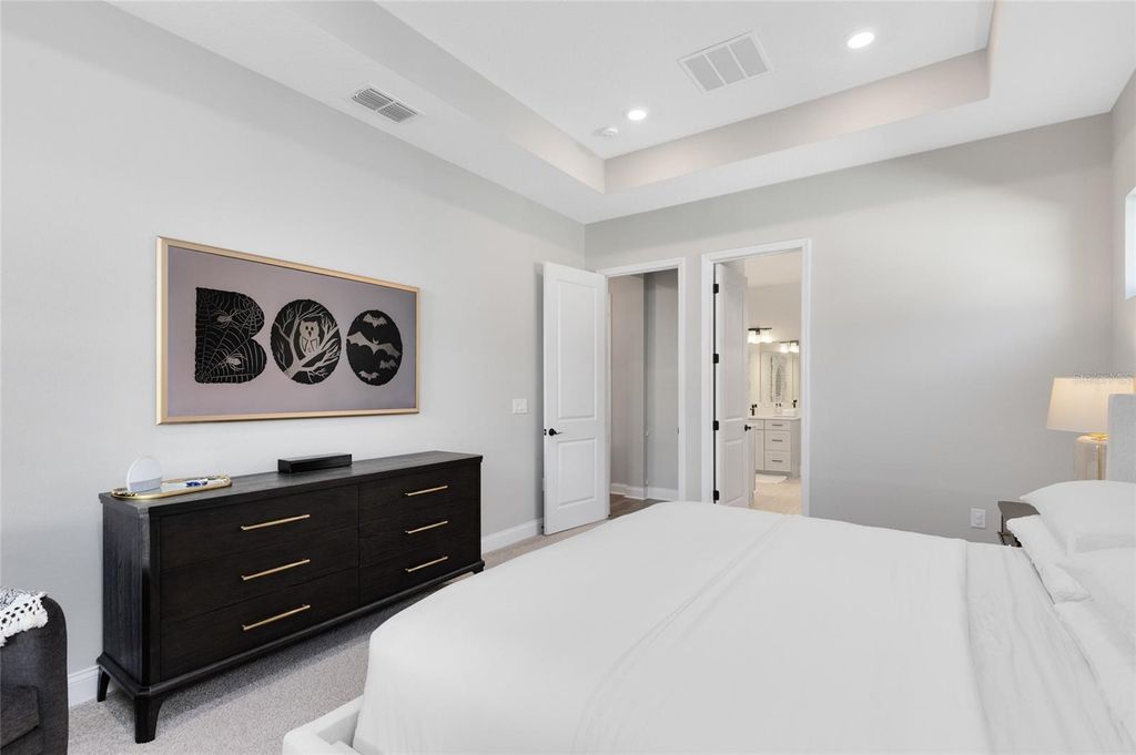 Image 12 of property listing at 8603 DUBOCHET STREET, Orlando, FL 32827