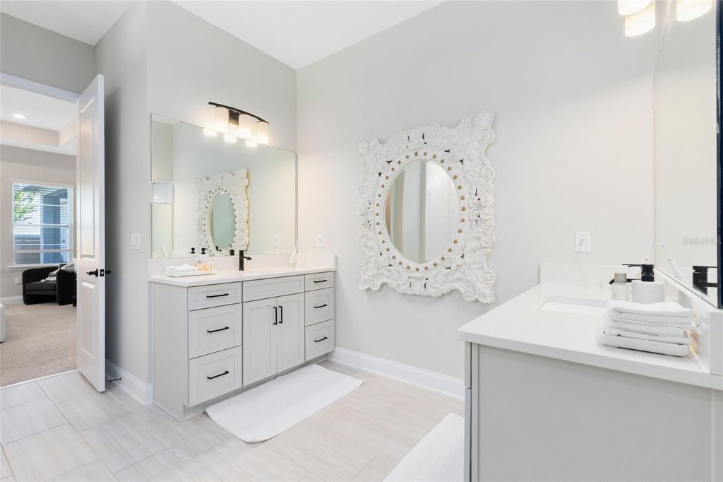 Image 13 of property listing at 8603 DUBOCHET STREET, Orlando, FL 32827