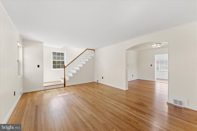9 N GREENBRIER ST, Arlington, VA 22203