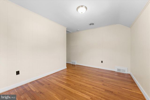9 N GREENBRIER ST, Arlington, VA 22203