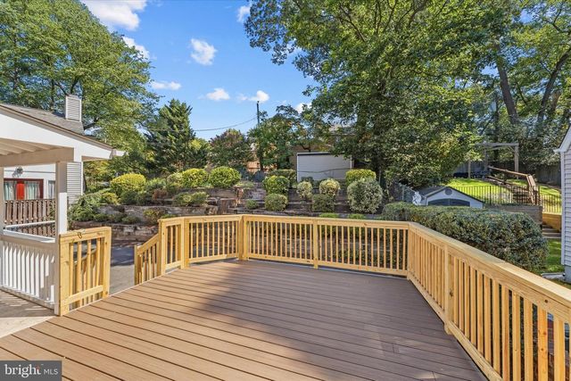 9 N GREENBRIER ST, Arlington, VA 22203