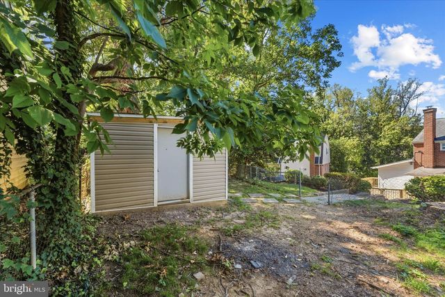 9 N GREENBRIER ST, Arlington, VA 22203