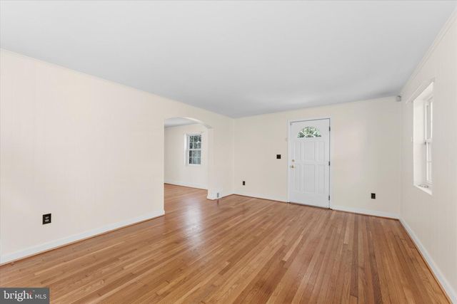 9 N GREENBRIER ST, Arlington, VA 22203