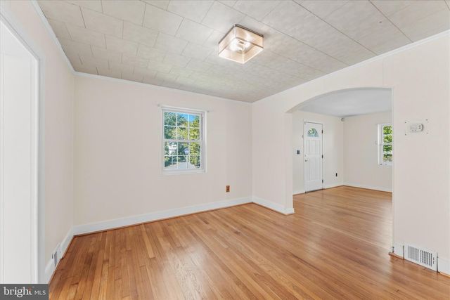 9 N GREENBRIER ST, Arlington, VA 22203