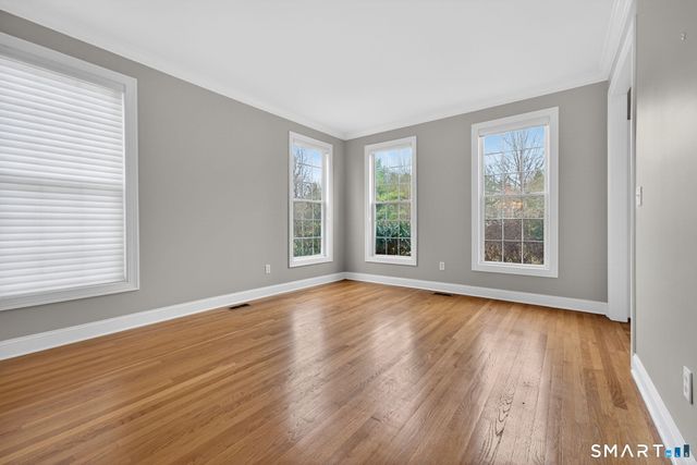 5 Fenwick Drive, Avon, CT 06001