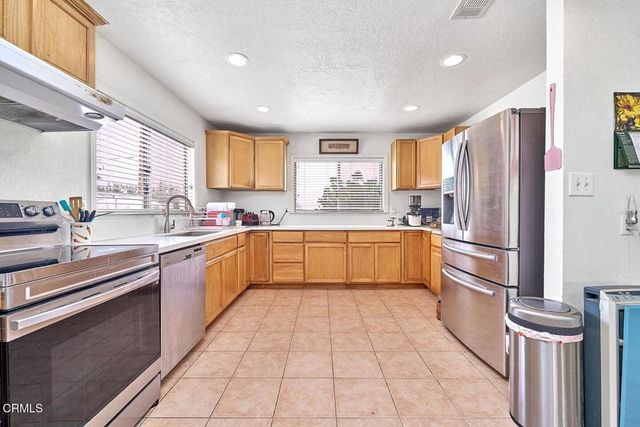 9494 Baker Road, Lucerne Valley, CA 92356